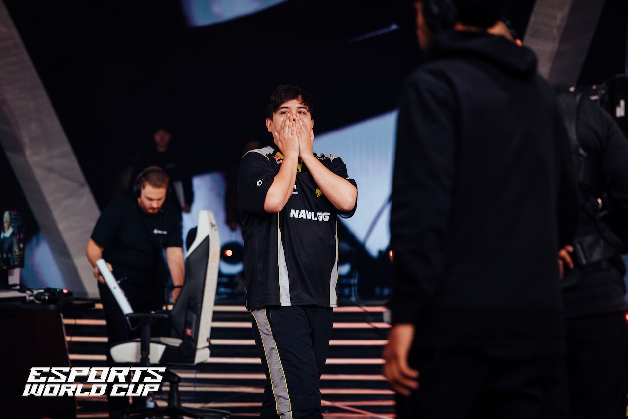 Juegaesports - DarkAngel consigue el tercer lugar de la Esports World Cup 2025 en Fatal Fury: City of the Wolves