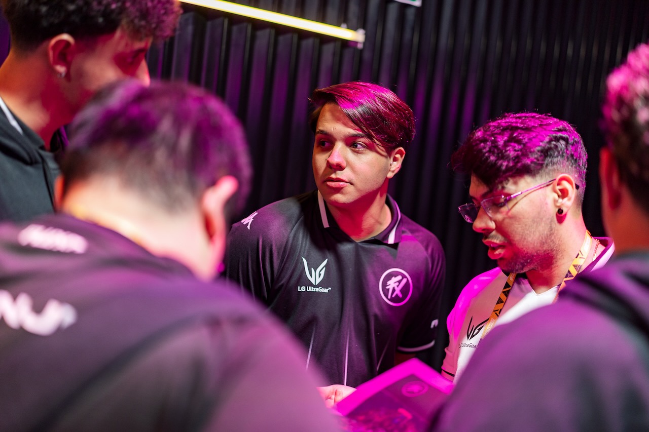 Juegaesports - Fluxo - Free Fire - Esports World Cup