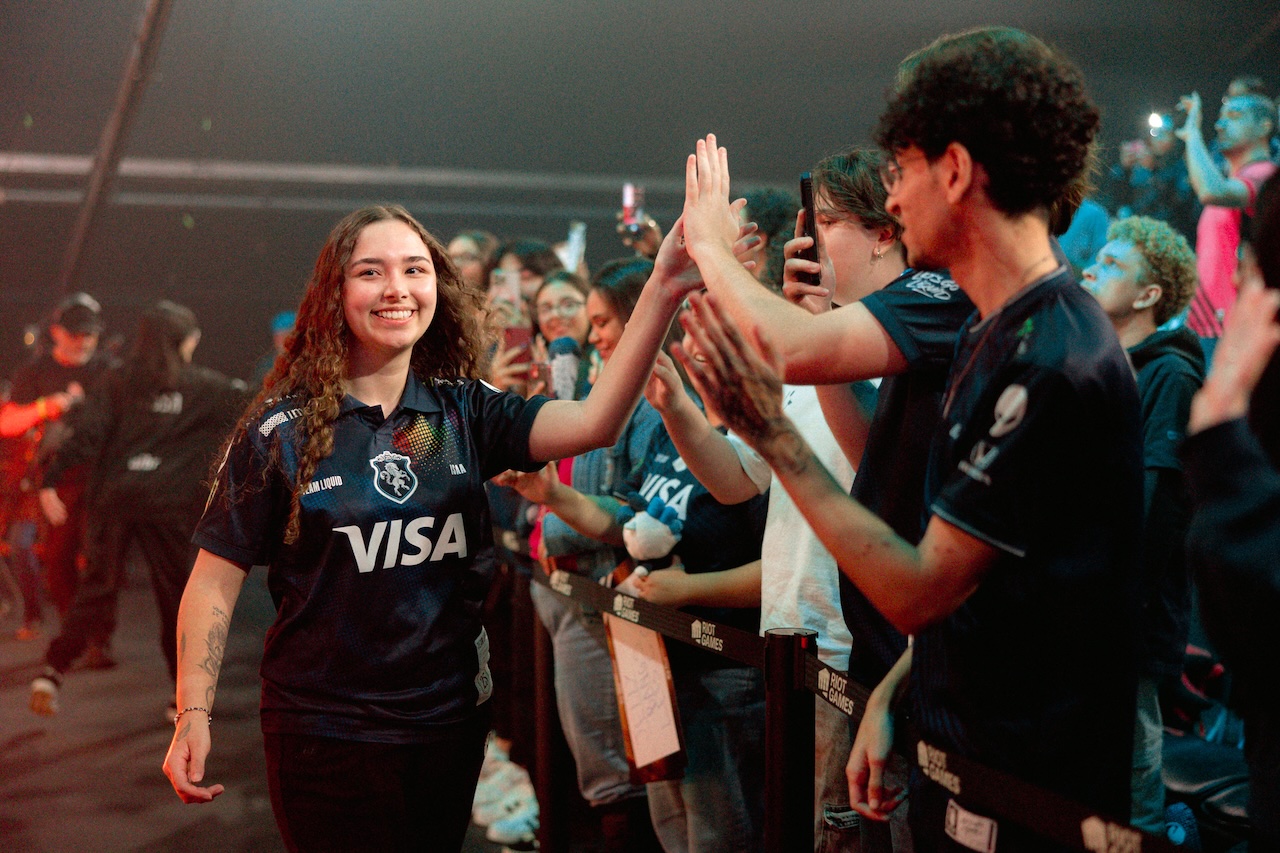 Juegaesports isaa, jugadora de Valorant para Team Liquid